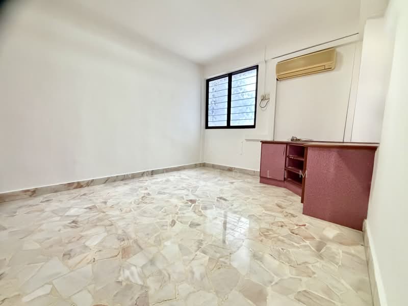 45 Bendemeer Road, 45 Bendemeer Road, 2 Bedrooms, 710 sqft, HDB Flat For Sale, by Winnifred Lim, 500168560 - Bedroom 2 - PropertyGuru.com.sg