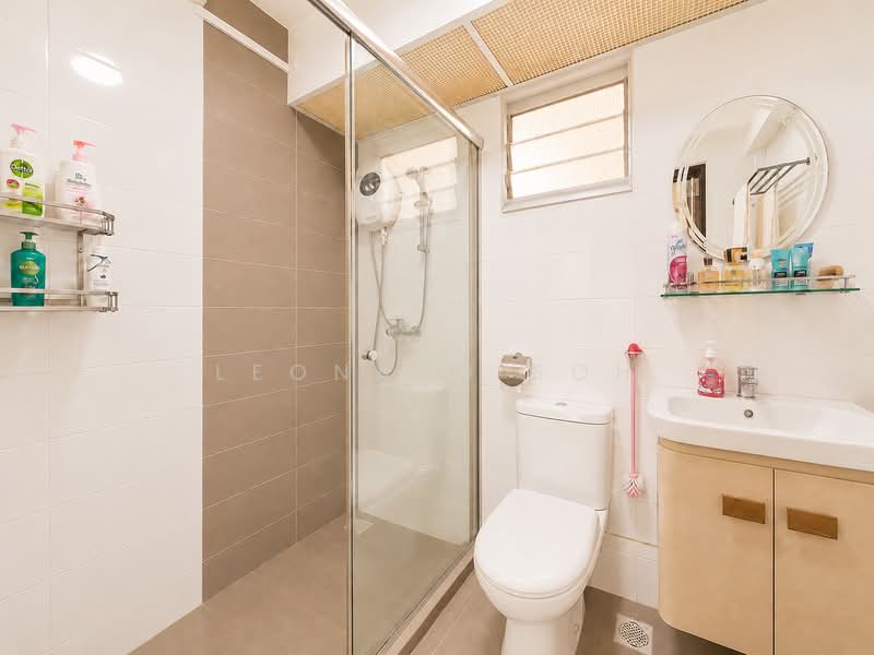 217A Boon Lay View, 217A Boon Lay Avenue, 3 Bedrooms, 1,012 sqft, HDB Flat For Sale, by Leonard Soh, 500168565 - Bathroom - PropertyGuru.com.sg