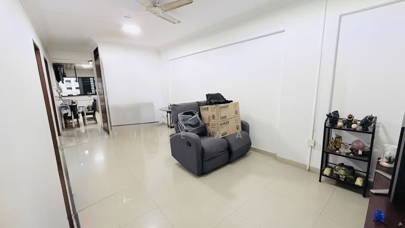 616 Bedok Reservoir Road, 616 Bedok Reservoir Road, 2 Bedrooms, 732 sqft, HDB Flat For Sale, by Huile Wang, 500168567 - Living Room - PropertyGuru.com.sg