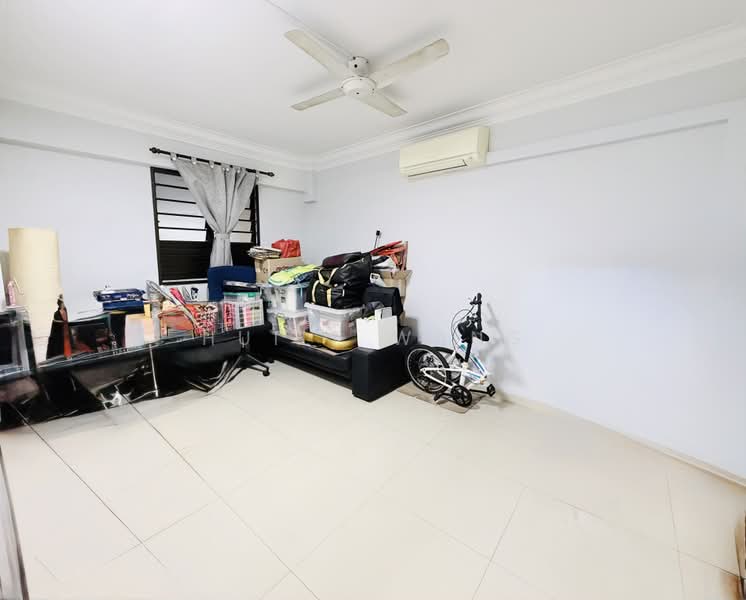 616 Bedok Reservoir Road, 616 Bedok Reservoir Road, 2 Bedrooms, 732 sqft, HDB Flat For Sale, by Huile Wang, 500168567 - Common bedroom - PropertyGuru.com.sg