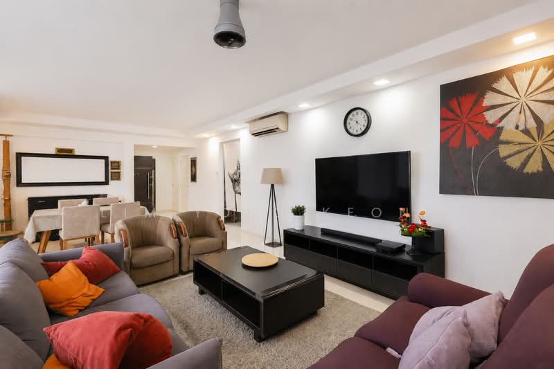 272 Choa Chu Kang Avenue 2, 272 Choa Chu Kang Avenue 2, 4 Bedrooms, 1,539 sqft, HDB Flat For Sale, by Lim Yong Keong, 500168587 - Living Room - PropertyGuru.com.sg