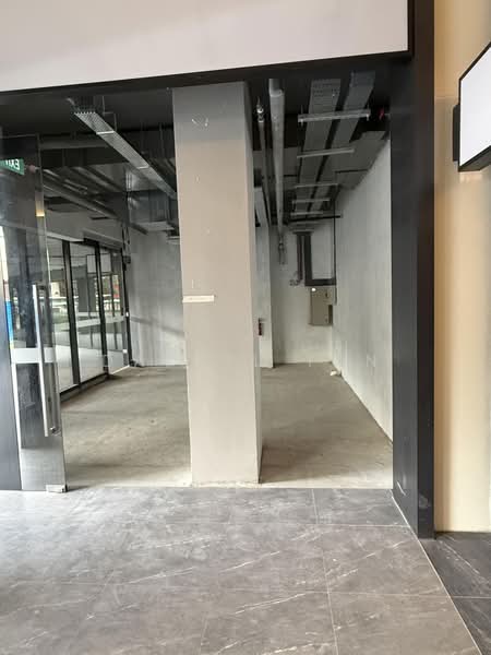 Sceneca Residence, Tanah Merah Kechil Link, 936 sqft, Food & Beverage For Rent, by Darryl Tan, 500168592 - Entrance - CommercialGuru.com.sg