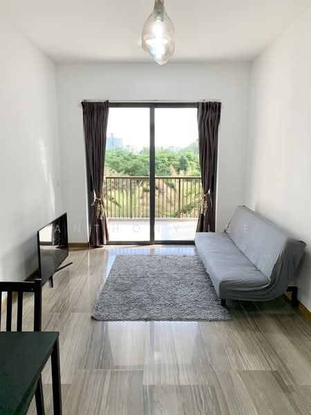 Lakeville, 1 Jurong Lake Link, 2 Bedrooms, 764 sqft, Condominium For Rent, by Anthony Lee, 500168595 - Living Room - PropertyGuru.com.sg
