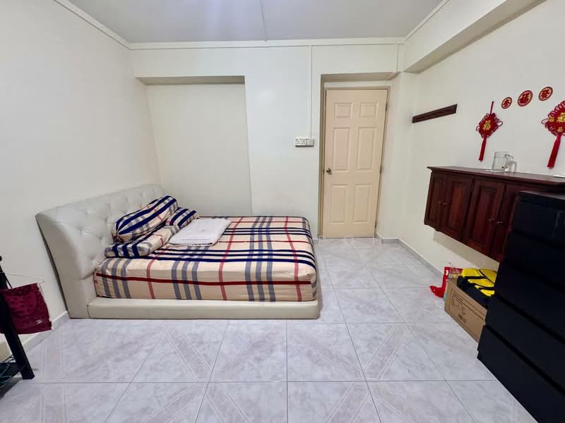 649 Jalan Tenaga, 649 Jalan Tenaga, 4 Bedrooms, 1,313 sqft, HDB Flat For Sale, by Lance Poh, 500168602 - Bedroom - PropertyGuru.com.sg