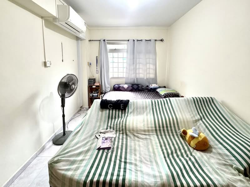 649 Jalan Tenaga, 649 Jalan Tenaga, 4 Bedrooms, 1,313 sqft, HDB Flat For Sale, by Lance Poh, 500168602 - Bedroom - PropertyGuru.com.sg