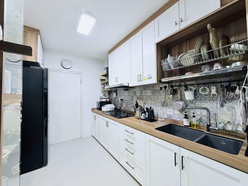293D Bukit Batok Street 21, 293D Bukit Batok Street 21, 3 Bedrooms, 1,001 sqft, HDB Flat For Sale, by Zaki Affandi, 500168605 - Kitchen - PropertyGuru.com.sg