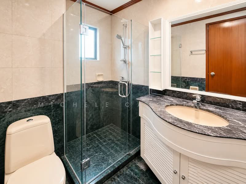 Springdale Condo, 51 Hindhede Walk, 3 Bedrooms, 1,131 sqft, Condominium For Sale, by Michele Cabasug, 500168631 - Bathroom - PropertyGuru.com.sg