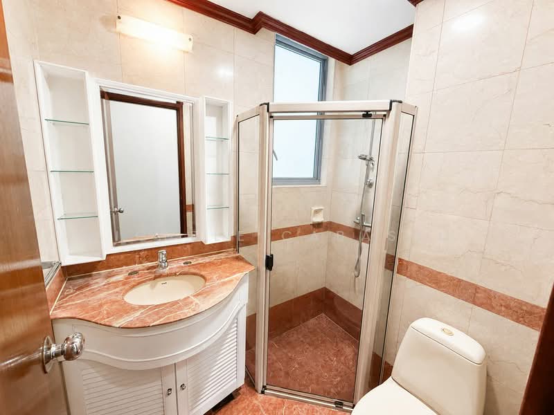 Springdale Condo, 51 Hindhede Walk, 3 Bedrooms, 1,131 sqft, Condominium For Sale, by Michele Cabasug, 500168631 - Bathroom - PropertyGuru.com.sg