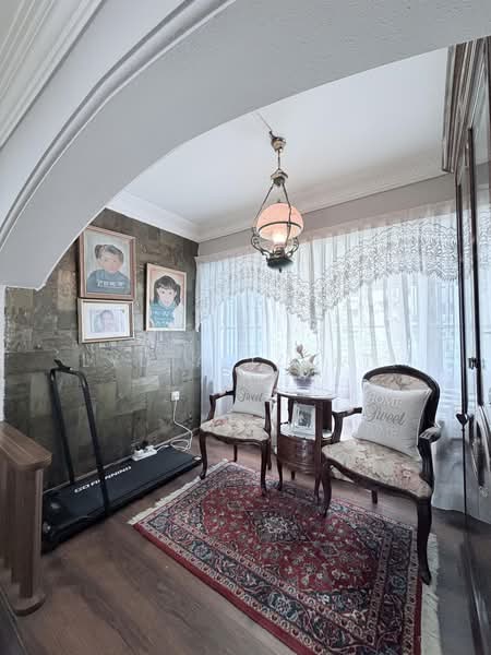 290G Bukit Batok Street 24, 290G Bukit Batok Street 24, 3 Bedrooms, 1,302 sqft, HDB Flat For Sale, by Lydia Izzati, 500168632 - Balcony - PropertyGuru.com.sg