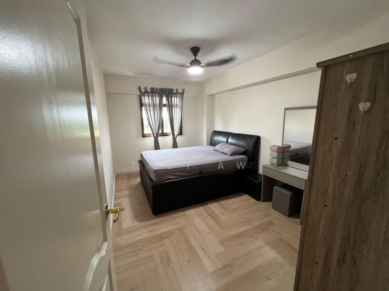 679 Choa Chu Kang Crescent, 679 Choa Chu Kang Crescent, 4 Bedrooms, 1,550 sqft, HDB Flat For Sale, by Toby Aw, 500168639 - Bedroom - PropertyGuru.com.sg