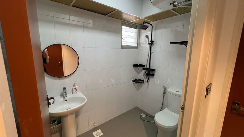 513D Yishun Street 51, 513D Yishun Street 51, Room Rental, 100 sqft, HDB Flat For Rent, by Bryan Chua, 500168646 - Bathroom - PropertyGuru.com.sg