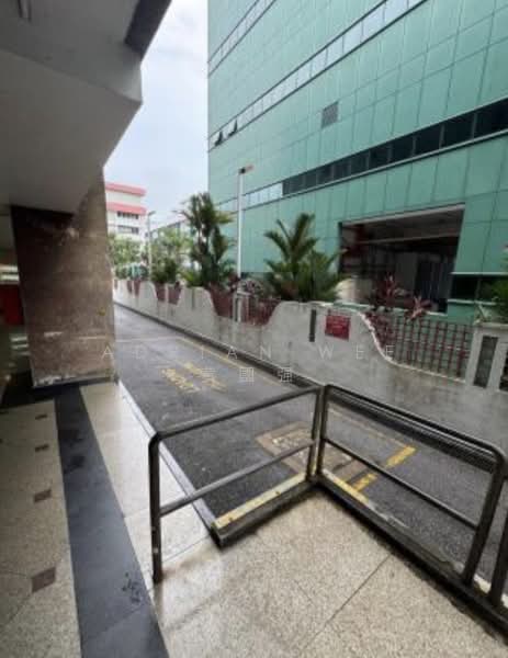 Lhk3 Building, 8 New Industrial Road, 4,069 sqft, Office For Sale, by Adrian Wee 黄國强, 500168647 - Exterior - CommercialGuru.com.sg