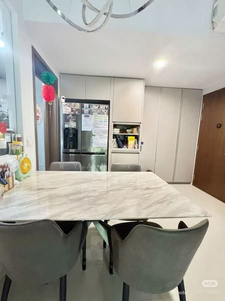 The Visionaire, 196 Canberra Drive, 4 Bedrooms, 1,281 sqft, Executive Condominium For Rent, by Ryan Tan, 500168670 - Dining Room - PropertyGuru.com.sg