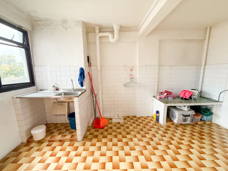 23 Sin Ming Road, 23 Sin Ming Road, 2 Bedrooms, 700 sqft, HDB Flat For Sale, by Eunice Chong, 500168675 - Kitchen - PropertyGuru.com.sg