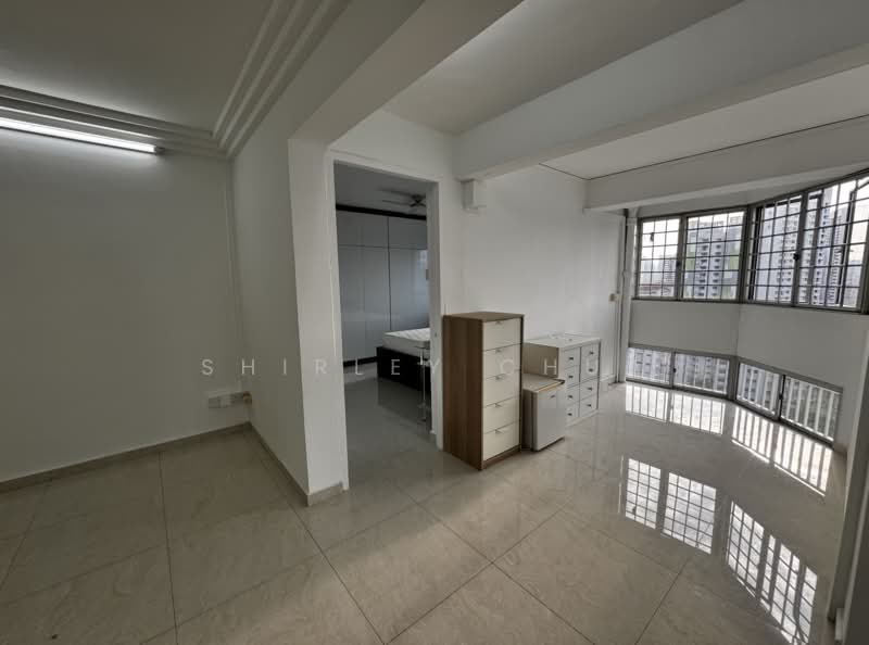 238 Jurong East Street 21, 238 Jurong East Street 21, 3 Bedrooms, 1,292 sqft, HDB Flat For Rent, by Shirley Chua, 500168677 - Bedroom - PropertyGuru.com.sg