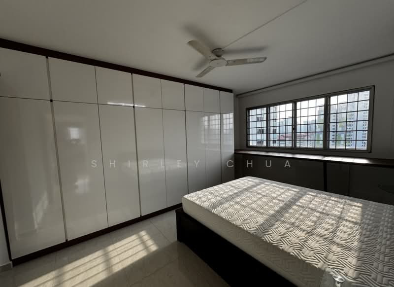 238 Jurong East Street 21, 238 Jurong East Street 21, 3 Bedrooms, 1,292 sqft, HDB Flat For Rent, by Shirley Chua, 500168677 - Master Bedroom - PropertyGuru.com.sg