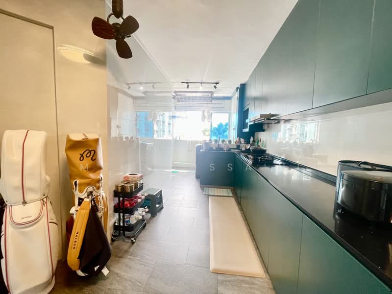275 Tampines Street 22, 275 Tampines Street 22, 3 Bedrooms, 1,130 sqft, HDB Flat For Sale, by Mohd Yussaini, 500168678 - Kitchen - PropertyGuru.com.sg