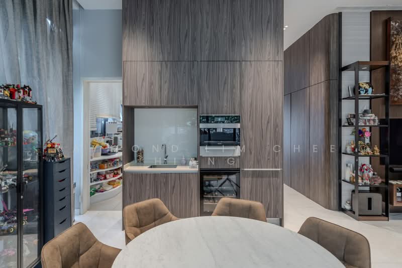 d'Leedon (Former Farrer Court), 1 Leedon Heights, 5 Bedrooms, 6,856 sqft, Cluster House For Sale, by Raymond Lim Chee Hiang, 500168684 - Kitchen - PropertyGuru.com.sg