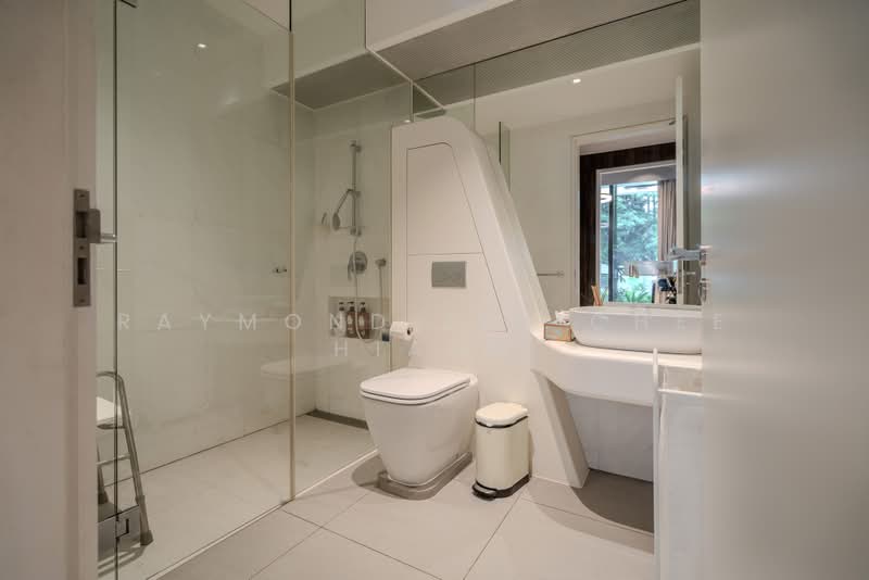 d'Leedon (Former Farrer Court), 1 Leedon Heights, 5 Bedrooms, 6,856 sqft, Cluster House For Sale, by Raymond Lim Chee Hiang, 500168684 - Bathroom - PropertyGuru.com.sg