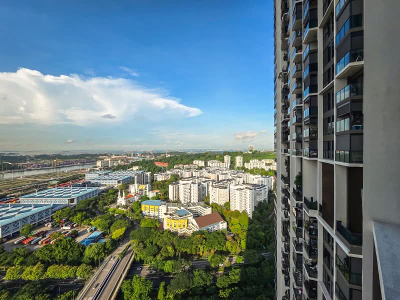 Avenue South Residence, 13 Silat Avenue, 3 Bedrooms, 1,109 sqft, Condominium For Sale, by Lynn Ong, 500168685 - View 2 - PropertyGuru.com.sg