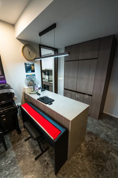 Avenue South Residence, 13 Silat Avenue, 3 Bedrooms, 1,109 sqft, Condominium For Sale, by Lynn Ong, 500168685 - Dry Kitchen - PropertyGuru.com.sg