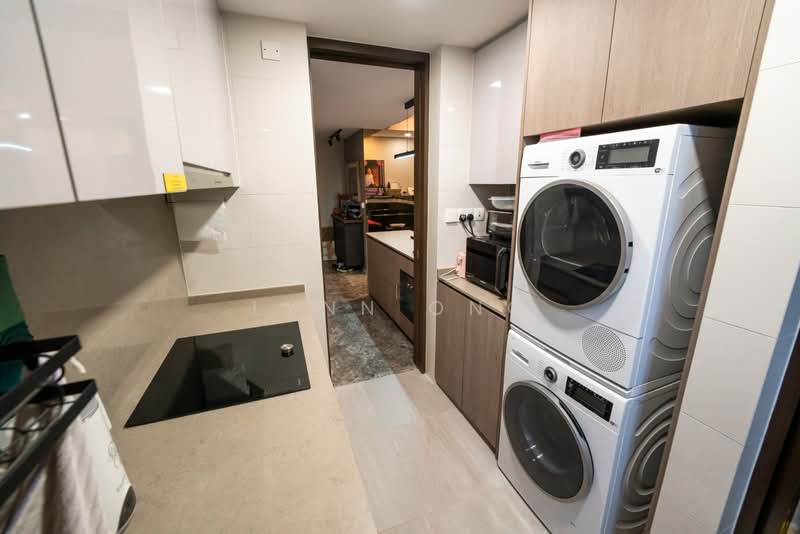 Avenue South Residence, 13 Silat Avenue, 3 Bedrooms, 1,109 sqft, Condominium For Sale, by Lynn Ong, 500168685 - Kitchen - PropertyGuru.com.sg