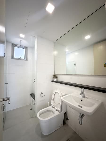 The Centris, 85 Jurong West Central 3, Room Rental, 100 sqft, Apartment For Rent, by Sean Lee 李凱賢, 500168686 - Bathroom - PropertyGuru.com.sg