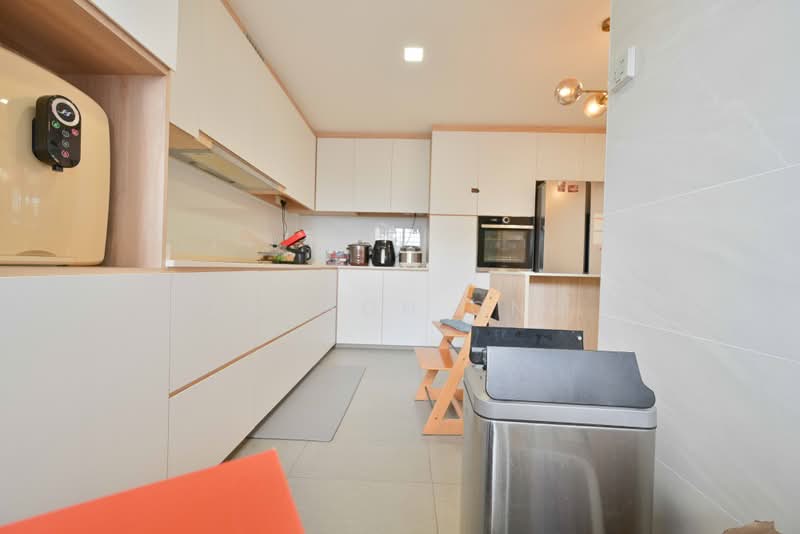 171 Hougang Avenue 1, 171 Hougang Avenue 1, 4 Bedrooms, 1,313 sqft, HDB Flat For Sale, by Zacson Ong, 500168695 - Kitchen - PropertyGuru.com.sg