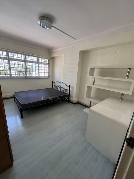 858 Woodlands Street 83, 858 Woodlands Street 83, 3 Bedrooms, 1,356 sqft, HDB Flat For Rent, by JNESH ., 500168696 - Bedroom - PropertyGuru.com.sg