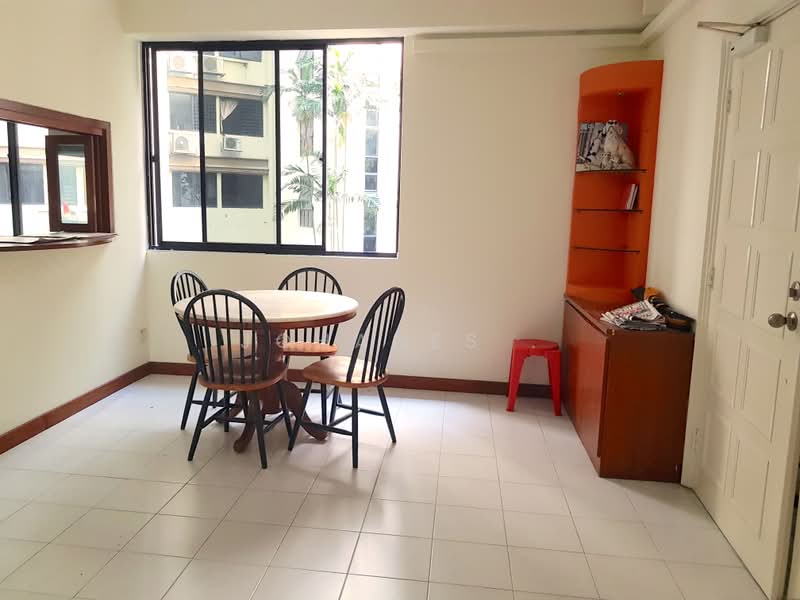 Female environment 4-5 pax living only, , Room Rental, 200 sqft, Condominium For Rent, by Johanes ., 500168704 - Dining Room - PropertyGuru.com.sg