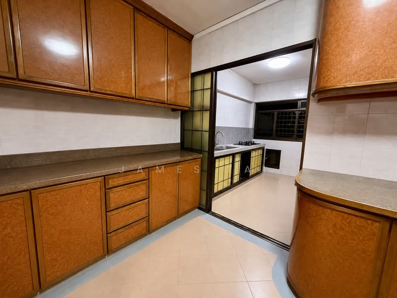 290F Bukit Batok Street 24, 290F Bukit Batok Street 24, 3 Bedrooms, 1,291 sqft, HDB Flat For Sale, by James Tai, 500168707 - Kitchen - PropertyGuru.com.sg