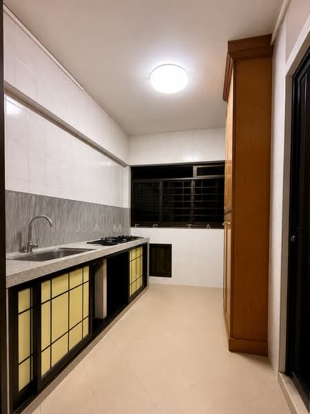 290F Bukit Batok Street 24, 290F Bukit Batok Street 24, 3 Bedrooms, 1,291 sqft, HDB Flat For Sale, by James Tai, 500168707 - Kitchen - PropertyGuru.com.sg