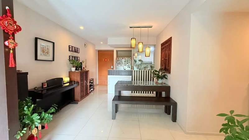 The Quartz, 55 Compassvale Bow, 2 Bedrooms, 1,001 sqft, Condominium For Sale, by Eunice Chew, 500168709 - Dining Room - PropertyGuru.com.sg