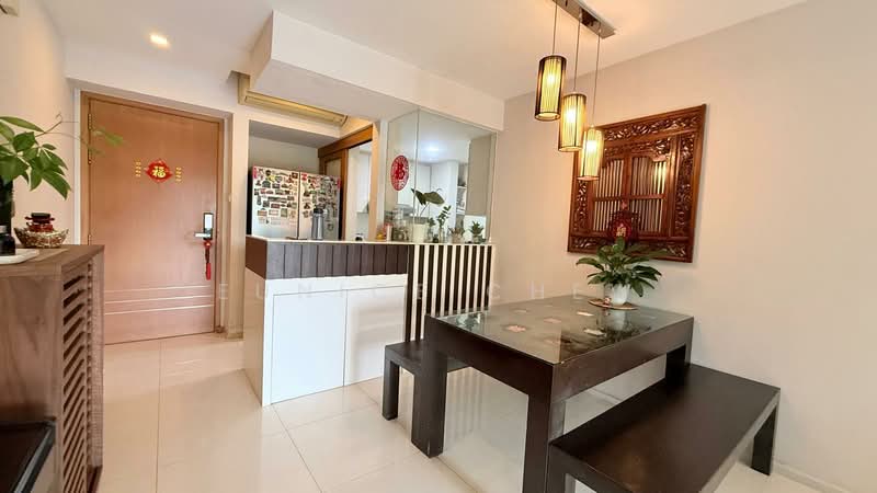 The Quartz, 55 Compassvale Bow, 2 Bedrooms, 1,001 sqft, Condominium For Sale, by Eunice Chew, 500168709 - Dining Room - PropertyGuru.com.sg