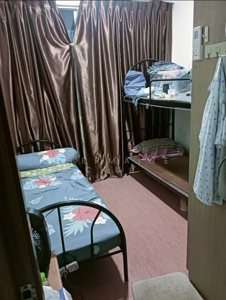 Central Imperial, 3 Lorong 14 Geylang, 3 Bedrooms, 550 sqft, Condominium For Rent, by Chermaine Chua, 500168717 - Bedroom - PropertyGuru.com.sg