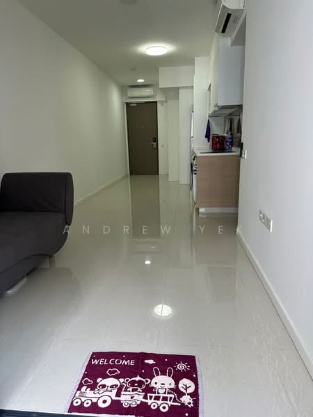 Treasure at Tampines, 1 Tampines Lane, Room Rental, 120 sqft, Condominium For Rent, by Andrew Yek, 500168718 - Living Room - PropertyGuru.com.sg