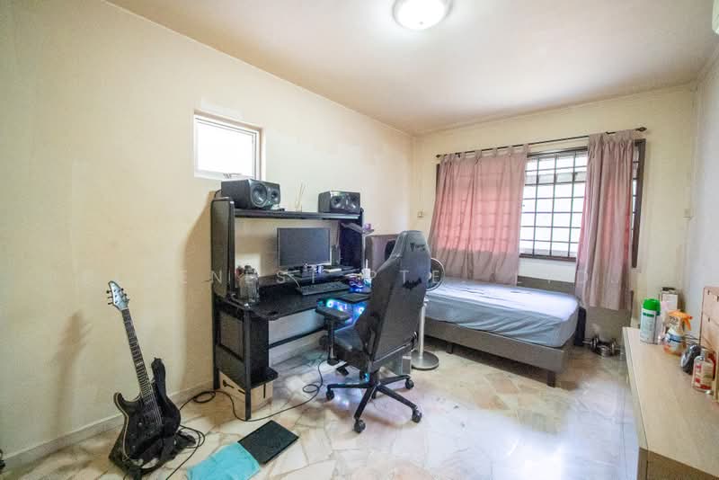 845 Jurong West Street 81, 845 Jurong West Street 81, 3 Bedrooms, 1,377 sqft, HDB Flat For Sale, by JOREEN LIM, 500168723 - Bedroom - PropertyGuru.com.sg