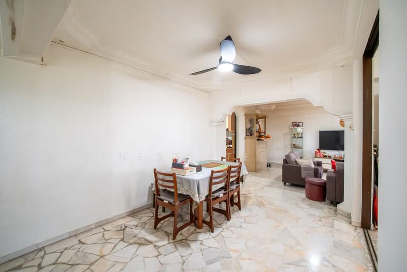 845 Jurong West Street 81, 845 Jurong West Street 81, 3 Bedrooms, 1,377 sqft, HDB Flat For Sale, by JOREEN LIM, 500168723 - Living Room - PropertyGuru.com.sg