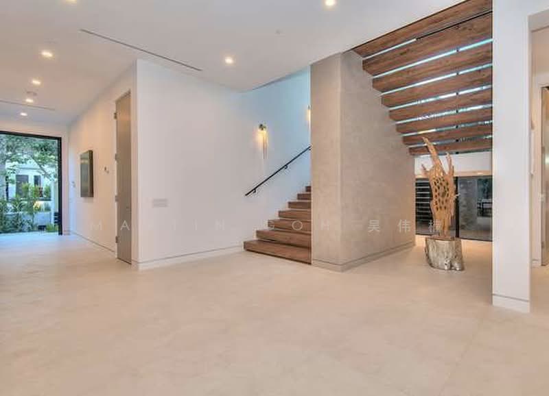 💎 Bungalow Plot • Semi-D Entry Price • near Robin Rd | Mount Rosie 💎, , 5 Bedrooms, 6,000 sqft, Semi-Detached House For Sale, by Martin Goh 吴伟楠, 500168726 - Entrance - PropertyGuru.com.sg