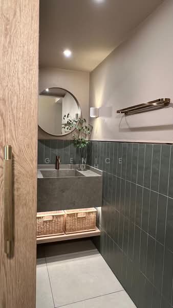 Pinnacle @ Duxton, 1G Cantonment Road, 3 Bedrooms, 1,001 sqft, HDB Flat For Sale, by Glenice Toh, 500168737 - Bathroom - PropertyGuru.com.sg