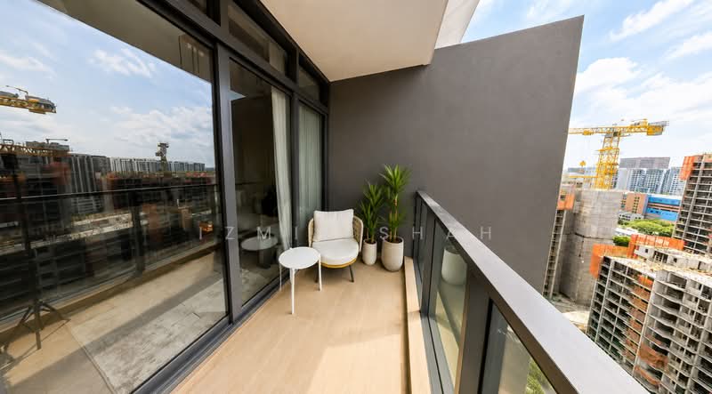 Tembusu Grand, 94 Jalan Tembusu, 1 Bedroom, 527 sqft, Condominium For Sale, by Izmir Shah, 500168751 - Balcony - PropertyGuru.com.sg