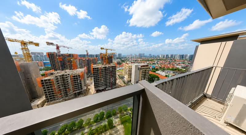 Tembusu Grand, 94 Jalan Tembusu, 1 Bedroom, 527 sqft, Condominium For Sale, by Izmir Shah, 500168751 - Balcony - PropertyGuru.com.sg