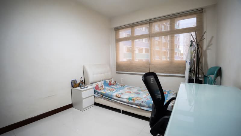 810A Choa Chu Kang Avenue 7, 810A Choa Chu Kang Avenue 7, 3 Bedrooms, 1,216 sqft, HDB Flat For Sale, by Debbie Teo, 500168761 - Bedroom - PropertyGuru.com.sg
