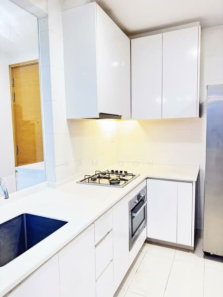 Gambir Ridge (Formerly Bartley Terrace, 16 Gambir Walk, 3 Bedrooms, 732 sqft, Condominium For Rent, by Sam Goh, 500168767 - Kitchen - PropertyGuru.com.sg