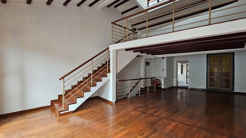 ✨ 2.5 Storeys Whole Shophouse | F&B Little India, Upper Dickson Road | Serangoon Road | Little India, 2,022 sqft, Food & Beverage For Rent, by Evon Tan 陈玉凤, 500168773 - Interior - CommercialGuru.com.sg