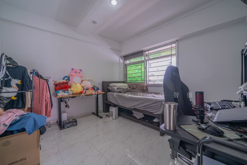 744 Pasir Ris Street 71, 744 Pasir Ris Street 71, 3 Bedrooms, 1,109 sqft, HDB Flat For Sale, by Bryan Koh 许智俍, 500168774 - Bedroom - PropertyGuru.com.sg