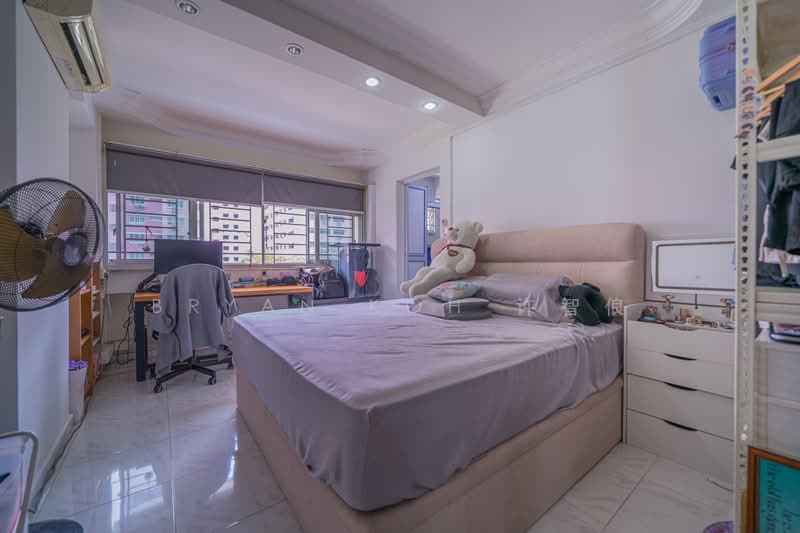 744 Pasir Ris Street 71, 744 Pasir Ris Street 71, 3 Bedrooms, 1,109 sqft, HDB Flat For Sale, by Bryan Koh 许智俍, 500168774 - Bedroom - PropertyGuru.com.sg