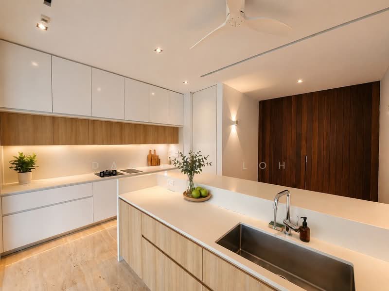Good Class Bungalow King Albert Park Bukit Timah, King Albert Park, Bukit Timah, Holland, Yarwood, 5 Bedrooms, 10,500 sqft, Good Class Bungalow For Rent, by Danielle Loh, 500168776 - Kitchen - PropertyGuru.com.sg