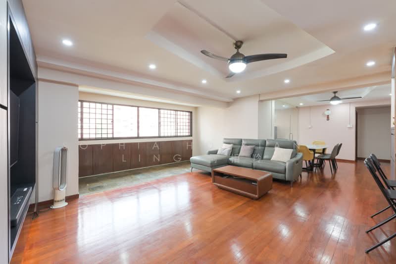601 Elias Road, 601 Elias Road, 4 Bedrooms, 1,604 sqft, HDB Flat For Sale, by Sophia Ho Xiang Ling 何相羚, 500168790 - Living Room - PropertyGuru.com.sg