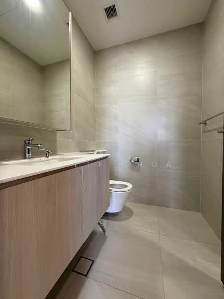 Casa Al Mare, 75 Jalan Loyang Besar, 3 Bedrooms, 1,098 sqft, Apartment For Rent, by Kylie Chua, 500168791 - Bathroom - PropertyGuru.com.sg